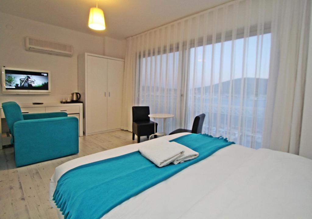 Larimar Boutique Hotel Кешме Экстерьер фото