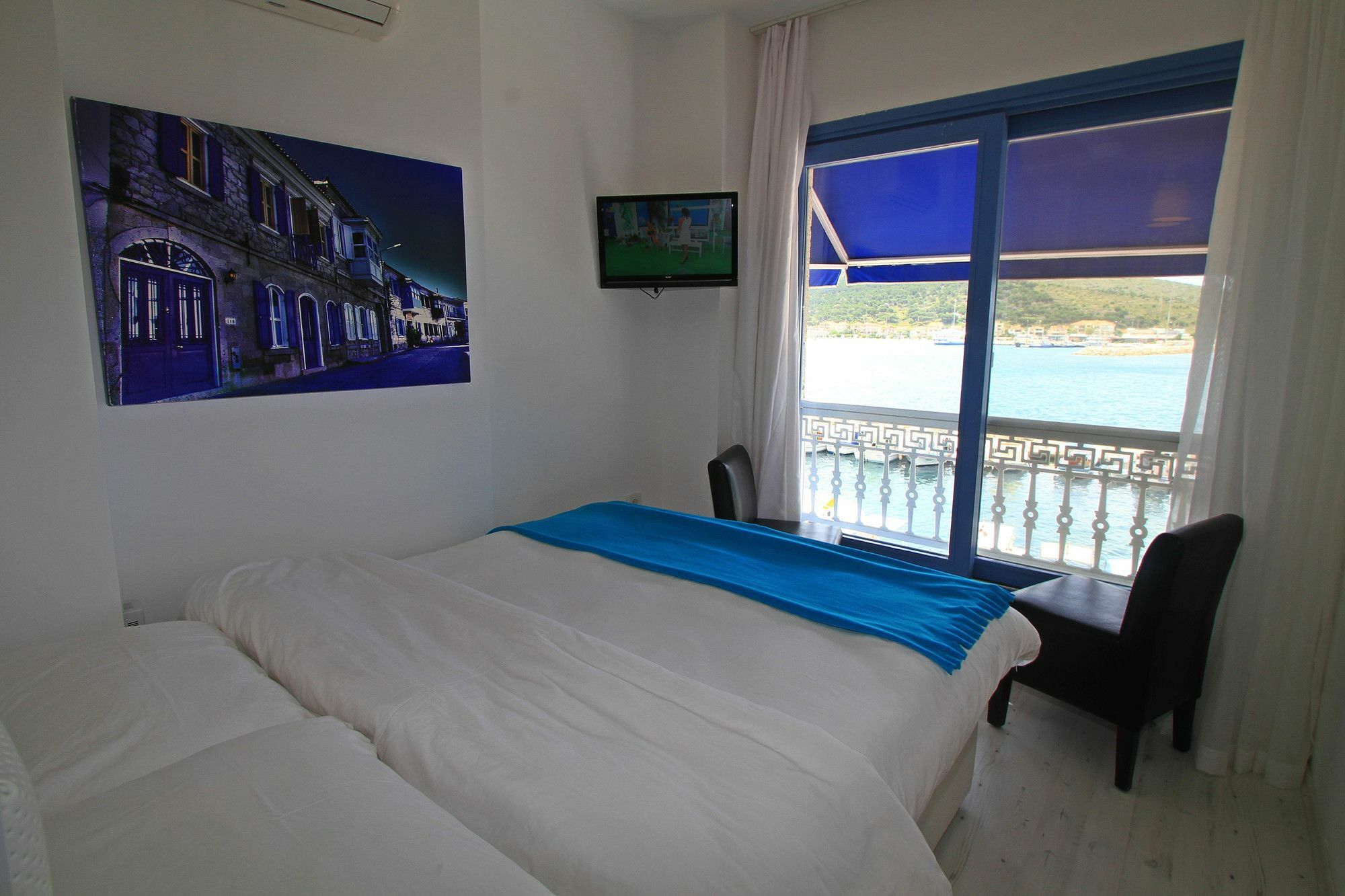 Larimar Boutique Hotel Кешме Экстерьер фото